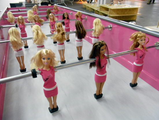 barbie_foot_1-2 barbie_foot_1-2