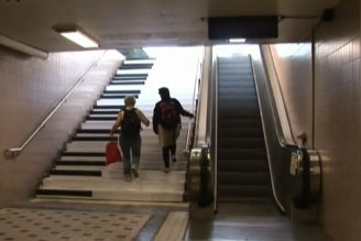 piano_stair
