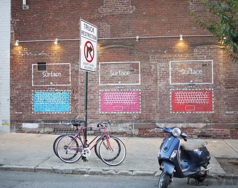 Microsoft Surface อยากเท่ห์แบบสบายๆ ใช้โฆษณาผ่าน graffiti