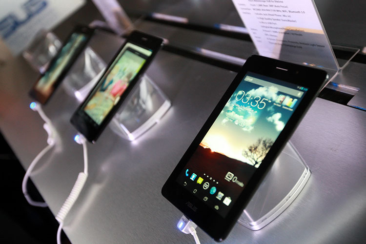 asus_JADE4836_1