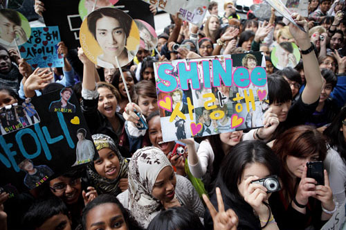 DD_kpoplondon_bodyimage