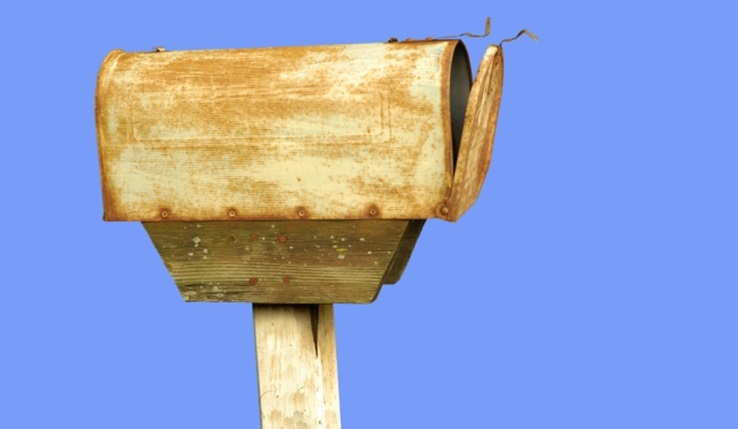 RustedMailbox650