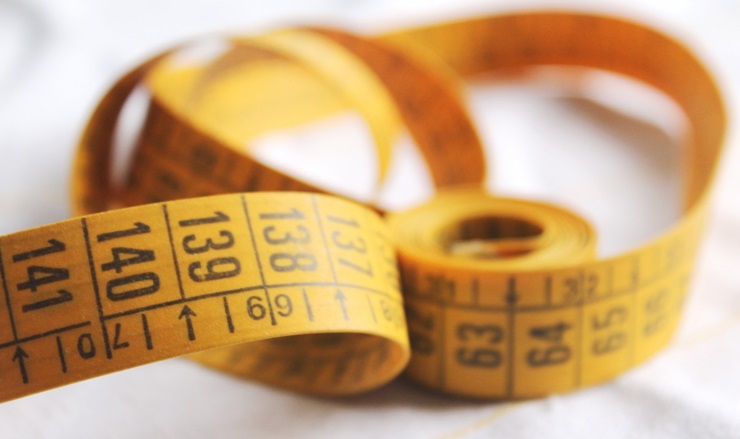 8901535-tape-centimeter-numbers-macro