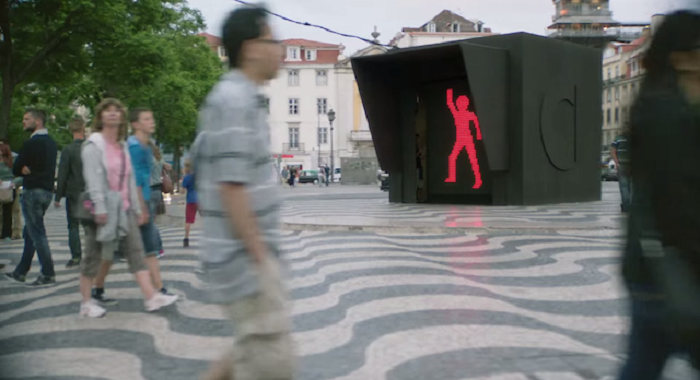 SMART-Car-Dancing-Traffic-Light-3