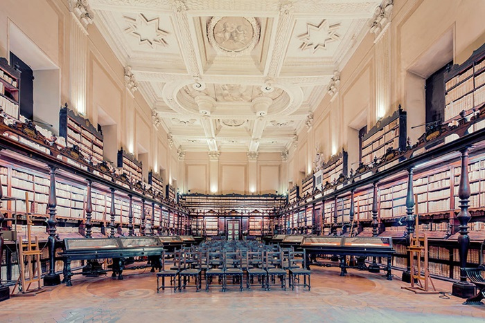 duffieHhouse-of-books-libraries-franck-bohbot-9