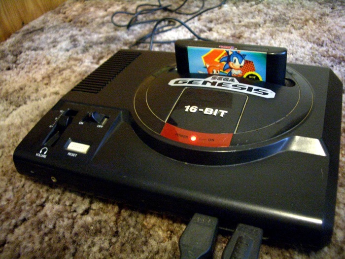 duffieHthe-sega-genesis-which-came-bundled-with-sonic-the-hedgehog-was-technically-released-in-the-us-in-1988-but-didnt-start-really-winning-our-hearts-until-the-90s