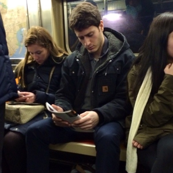 hot-dudes-reading-books-instagram-1-605x605