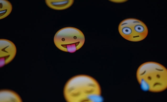 20150603161248-100-most-popular-emoji-hashtags-instagram-infographic-higlight