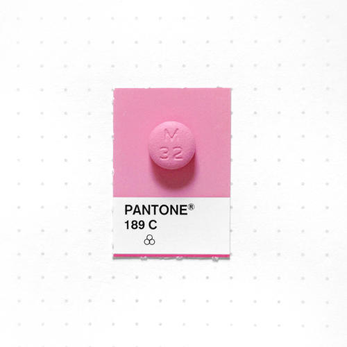 3048367-slide-s-2-20-tiny-objects-color-matched-with-pantone-chips