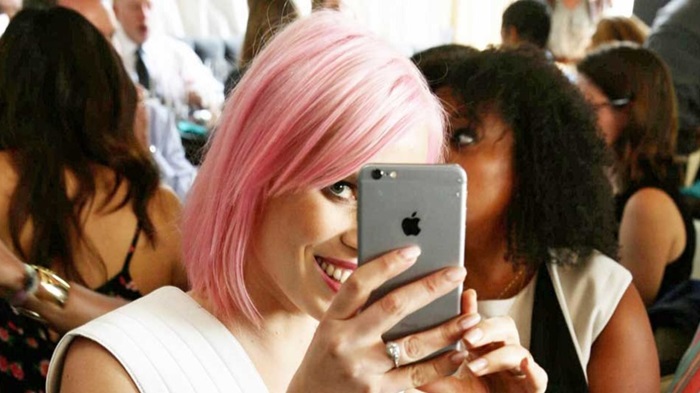 pinkiPhone3