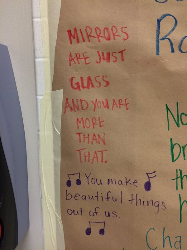 5-notes-hide-mirrors-inner-beauty