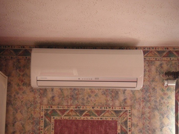 AC
