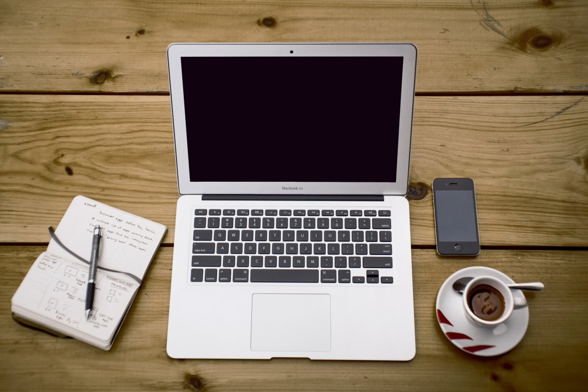 an-exception-might-be-the-thinner-macbook-air-which-reportedly-will-see-big-changes-this-year-as-apple-might-kill-the-smallest-11-inch-macbook-air-and-add-a-giant-new-15-inch-model