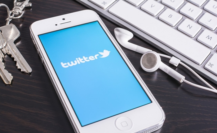 Twitter-700