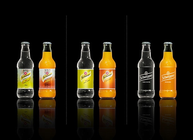 minimalist-product-packaging-of-famous-brands-2