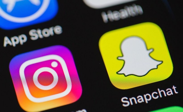 snap-insta-700