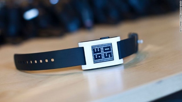 161207105013-pebble-smartwatch-780x439