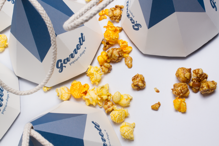 garrett-popcorn-shops-cones-5