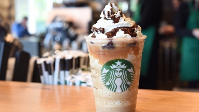 New-starbucks-wallpaper-frappuccinos