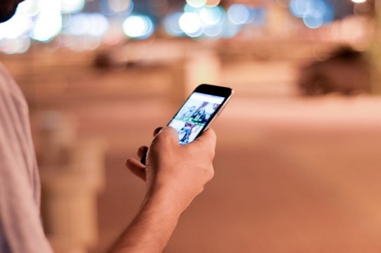 phone-app-ad