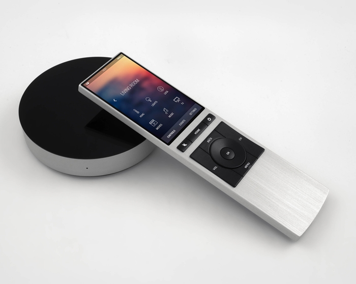 NEEO-remote-and-brain