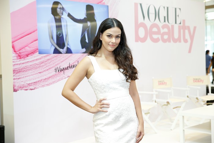VOGUE-4