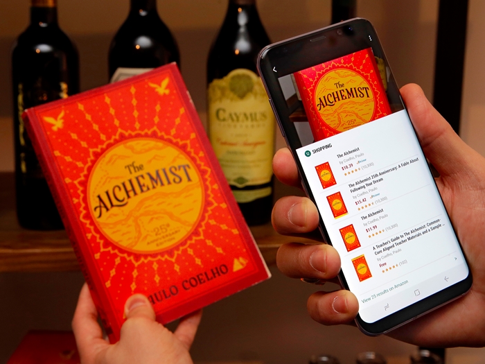 there-are-a-lot-of-red-flags-with-samsungs-ai-assistant-in-the-new-galaxy-s8