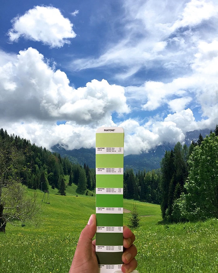 pantonepantone-colors-landscape-photography-andrea-antoni-26-59196d9b6a257__700