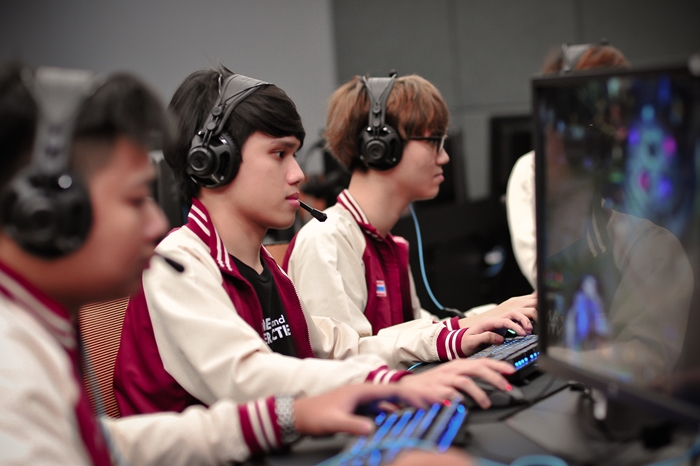 esport4