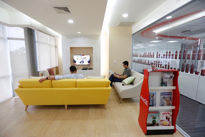 Coke Office3
