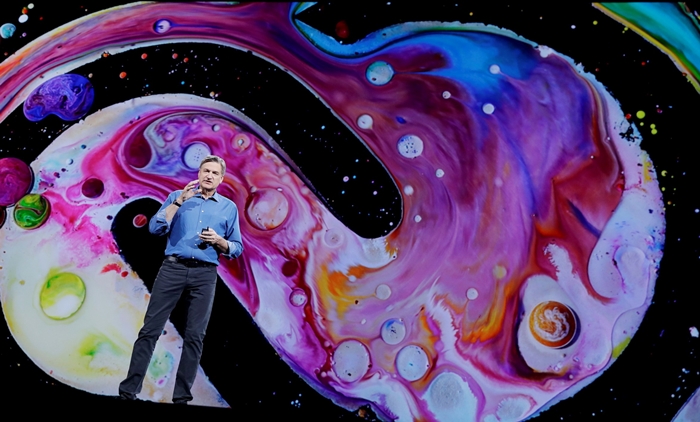 Adobe MAX-003__Resize