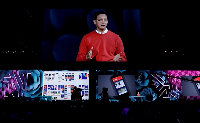 Adobe MAX-005__Resize