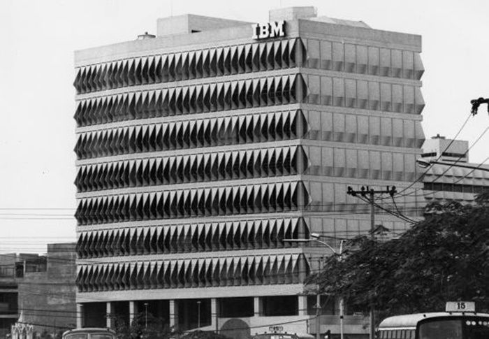 IBM_12