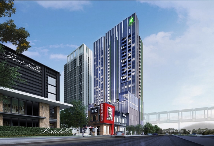 Holiday Inn & Suites