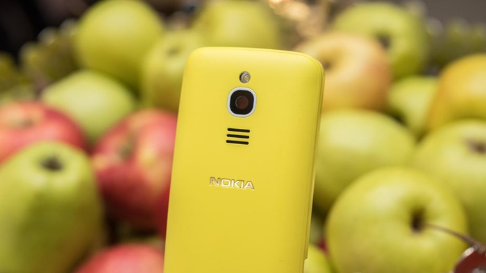 nokia-new-8110-matrix-banana-2018-mwc-10
