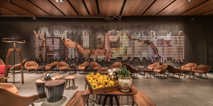 Starbucks_Reserve_SODO_(21)