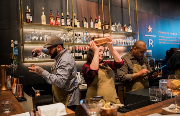 Starbucks_Reserve_SODO_(3)
