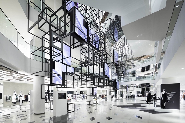 4 - Siam Discovery