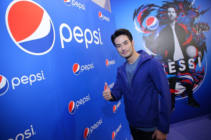 PEPSI FOOTBALL2