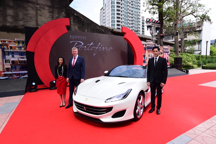 Ferrari Portofino (2)