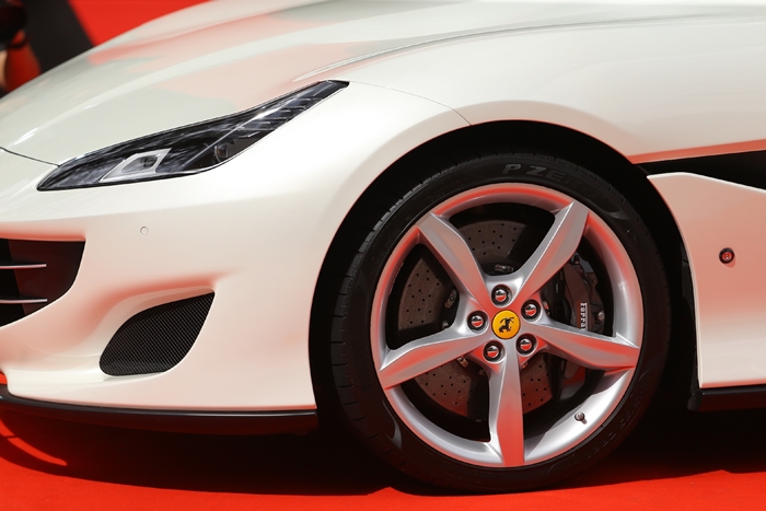 Ferrari Portofino (8)