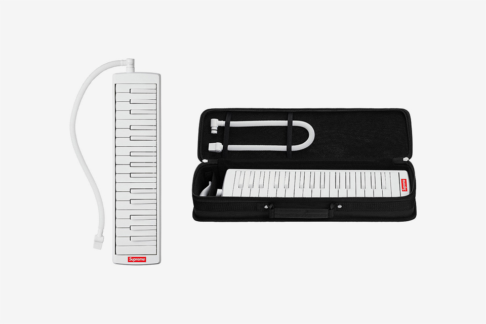 supreme-accessories-05