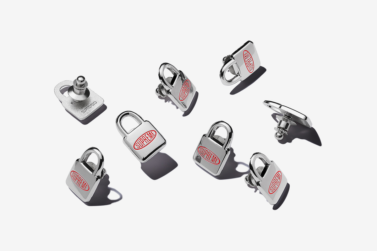 supreme-fw18-accessories-28
