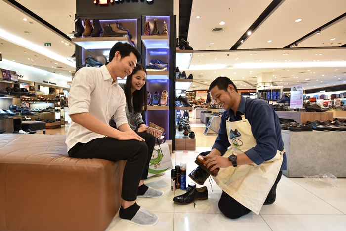 FASHION SERVICE - SHOES CARE SERVICE