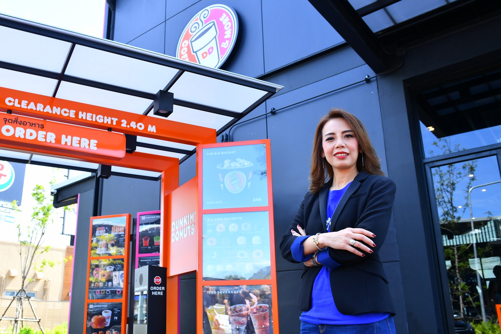 นางสาวนบเกล้า ตระกูลปาน MD Dunkin Dinuts 2