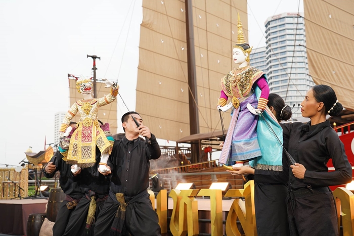 7 - ICONSIAM