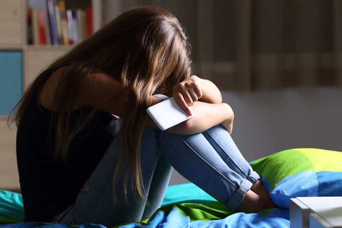 Resize Social Loneliness