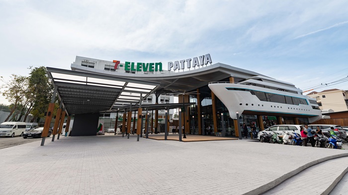 2nd Flagship Store 7-ELEVEN 01