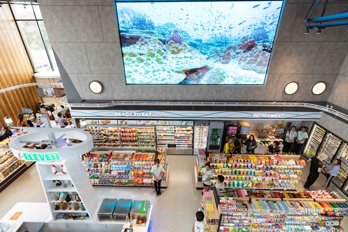 2nd Flagship Store 7-ELEVEN 05
