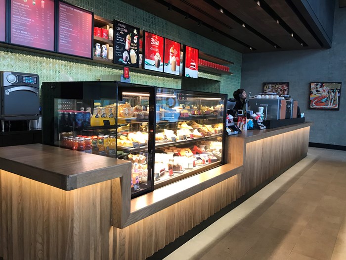 Resize STARBUCKS + ESSO_03